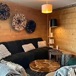 Everest Hotel