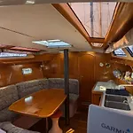 Nuit Sur Un Bateau La Rochelle