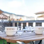 Apartment With Terrace And Parking Heart Of Megeve
