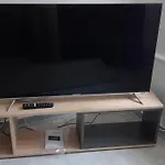 New Che Droit, Wifi, Tele X6 Personnes