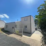 Maison Elegante Proche Plage, Foret, Avec Terrasse, 3 Chambres, Wifi Et Parkings - Fr-1-22-280