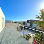 Villa Moderne A Sete: Piscine Privee, Plage A 200M, Clim, Wifi - Fr-1-338-334