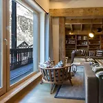 Chalet De Luxe 5 Pieces Avec Cheminee Et Conciergerie A Val-D'Isere - Fr-1-694-23