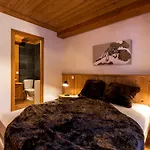 Appartement Elegant 3 Pieces Cabine Avec Wifi, Skis Aux Pieds, En Residence De Standing A Val-D'Isere - Fr-1-694-218