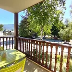 T2 Cabine Avec Balcon Au Coeur Des Thermes - 6 Pers, Parking, Proche Telecabines, Equipe Tout Confort - Fr-1-457-230
