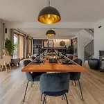 Chalet Chinook