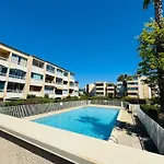 La Belle Vie Pour 4 Personnes A Sanary