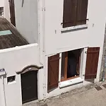 Le Cocon De Renee, Maison Atypique En Ville Close De Concarneau