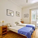 Arcachon : Appartement T4 Avec Terrasse Et Parking A 400M De La Plage ! - Fr-1-433-128