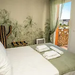 Sete, Thau Indigo B402