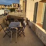 Jolie Maison Vue Sur Le Port