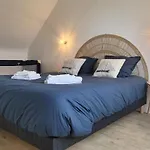 Gite Chemin De Camet Entierement Renove, 8 Pers Avec 4 Chambres Et Spa Pordic, Cotes D'Armor