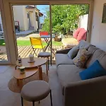 Les Bruyeres