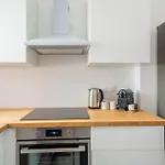 Minimalistic Apartment Near Vieux-Port By Weekome