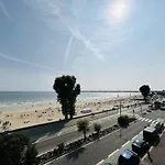 Appartement 2 Pieces Face Mer Avec Terrasse Et Parking Privatif - La Baule - Fr-1-245-151