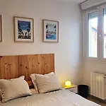 Charmant T2 Au Coeur De Sete Avec Terrasse !