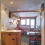 Bien De 42M², 4/5 Pers, 2 Balcons, Pied Des Pistes, Commerces, Parking, Skis Aux Pieds - Fr-1-178-389