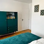 La Maison Des Muguets