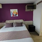 Logis Hotel Les Bleuets
