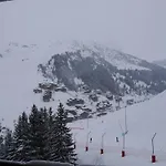 Appartement Renove Avec Balcon Au Coeur De Meribel • Label Meribel • Non-Fumeur • Casier A Skis • Ascenseur - Fr-1-355-31