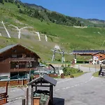 Appartement A Meribel Mottaret - Pied Des Pistes, Balcon, Casier A Skis - Fr-1-355-88