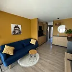 Appartement Moderne Vue Sur Etang Et Montagne