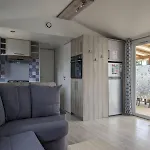 Mobil-Home Mick Et Stefie