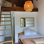 Chambre Et Sdb Avec Entree Privative