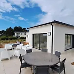 Villa Neuve Pour 6 Personnes Avec Spa Carantec