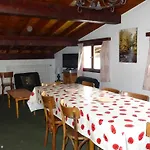 Les Gets : Appartement 8 Pers. - 3 Chambres - Proche Centre Et Remontees Mecaniques - Fr-1-802-88