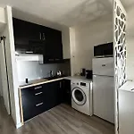 Studio La Grande Motte With Balcony And View