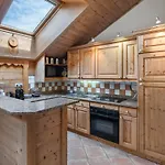 Duplex 8 Pers A Meribel Village, Sauna, Garage, Proche Piste Et Commerces - Fr-1-566-69