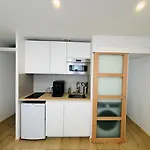 Studio Lumineux, Proche Centre-Ville Et Plages