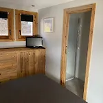 Appartement Vieux Bois Renove Avec Terrasse