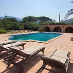 Villa De Charme Avec Piscine Vue Mer Et Montagne