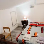 Grand Appartement Proche Port Et Plages, 6 A 8 Pers, 3 Chambres, Climatise