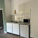 Studio Sur Jardin Et Piscine