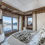 Chalet Haut De Gamme A Megeve Avec Piscine Interieure Et Cinema - Fr-1-569-180