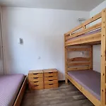 Appartement Pour 6 Pers Au Pied Des Pistes Avec Balcon - Plagne Centre - Fr-1-351-61