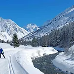 Appart Cosy 4 Pers Avec Balcon, Parking Et Wifi A Champagny En Vanoise - Fr-1-638-6