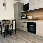 Ti Tahiti Studio-3Min Plage-Terrasse Cosy-Wifi-Parking - Top Pros Servicesconciergerie La Grande Motte