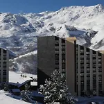 Appartement Renove, Skis Aux Pieds, Balcon Sud, 40 M² 6 Pers, Internet Inclus - Fr-1-344-751