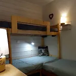 Appartement Meribel Au Pied Des Pistes Avec Balcon, Casier A Skis Et Wifi - Fr-1-355-29