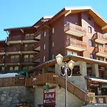 Appartement 1 Ch. Confortable Avec Balcon Et Casier A Skis A Meribel - Fr-1-355-45