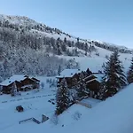 Charmant Appartement 3 Chambres A Meribel, Proche Pistes Et Commerces - Fr-1-355-200