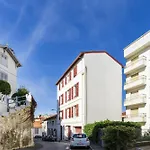 Studio Agreable Et Lumineux