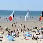 L'Octopus - Appartement 2 Adultes 2 Enfants Jardin, Proche Centre Et Plage