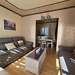 Les Caloges , Maison Avec Terrasse