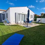 Le Clos Des Amandiers