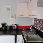 Cabourg Agreable T2 Residence Calme - Terrasse 20M2 - Animaux Bienvenus